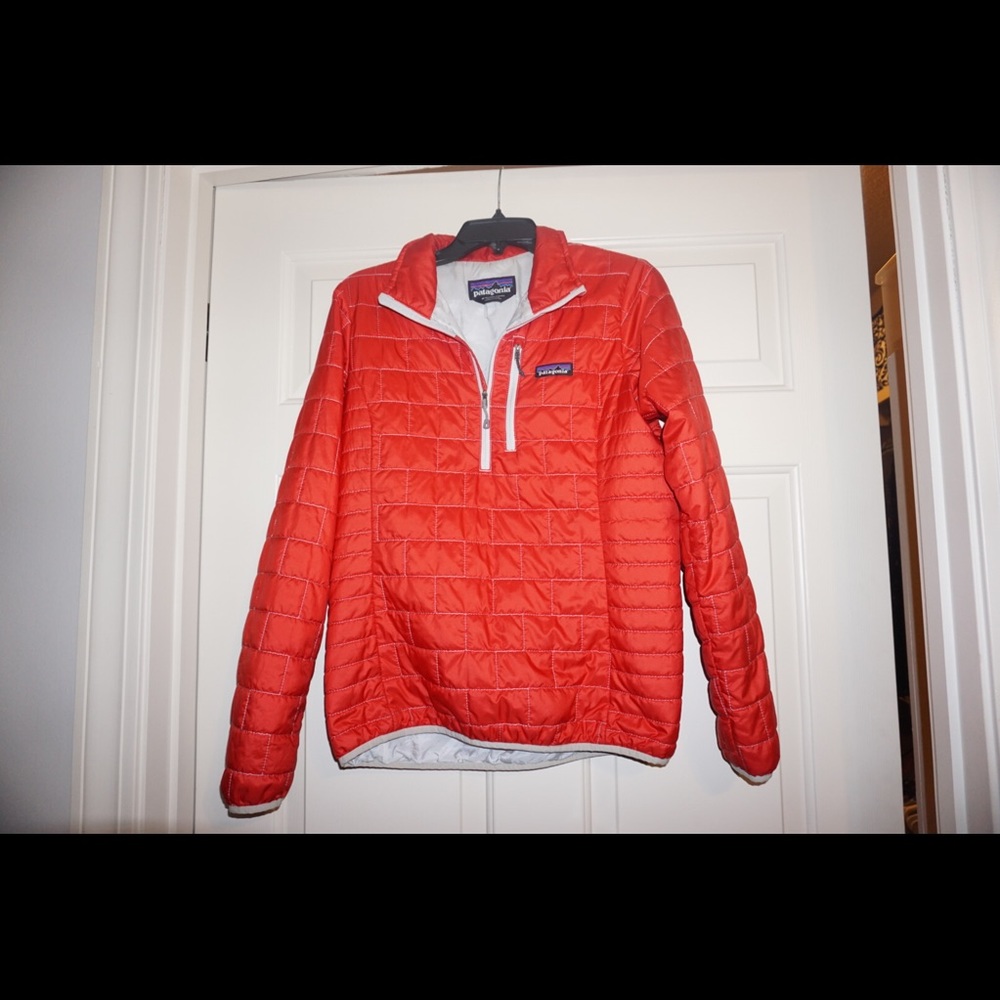 Patagonia Women’s nano puff pullover Red Medium
